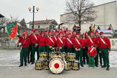 Foto di gruppo al Carnevale di Pavone 2024